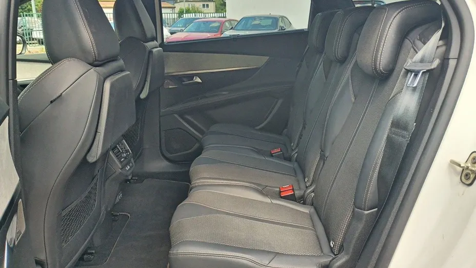 PEUGEOT 5008 5008 1.6 PureTech GT S&S EAT8