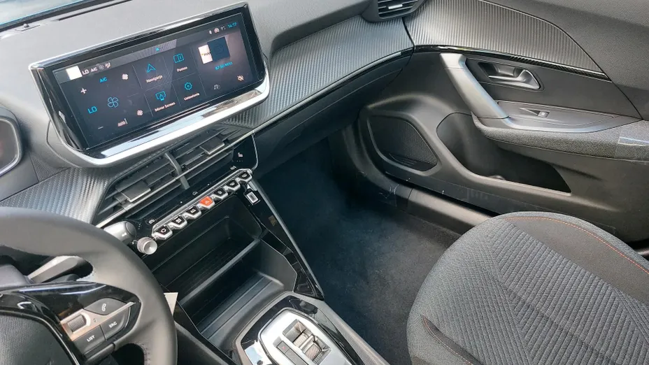 PEUGEOT 2008 2008 PureTech 100 Active S&S BVM6 Nowy