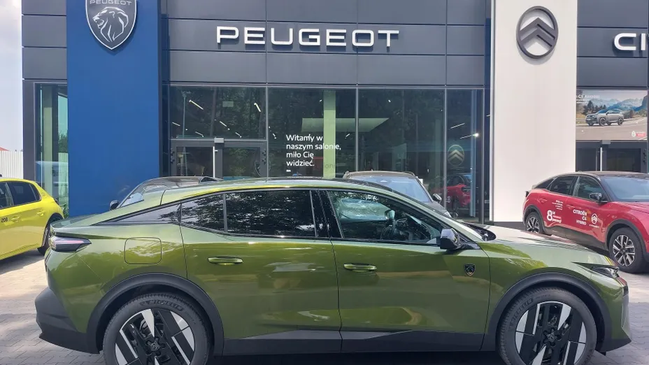 PEUGEOT 408 408 1.2 PureTech mHEV Allure S&S e-DSC6 Nowy