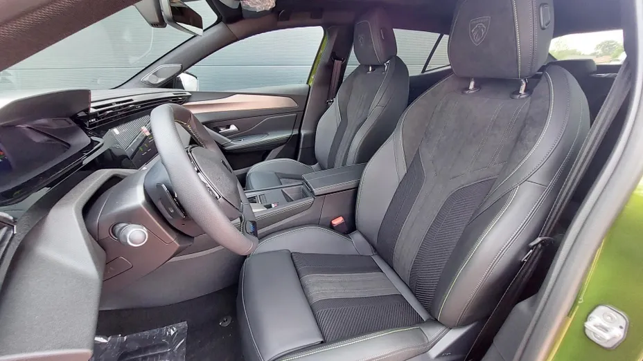 PEUGEOT 408 408 1.2 PureTech mHEV Allure S&S e-DSC6 Nowy