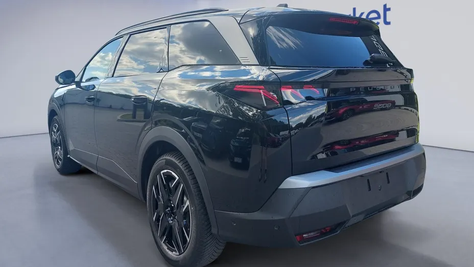 PEUGEOT 5008 5008 1.2 PureTech mHEV GT Exclusive S&S e-DCS6 Nowy