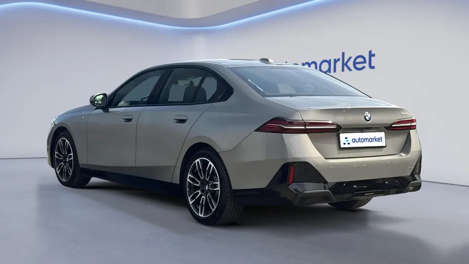 BMW Seria 5 520i mHEV M Sport aut