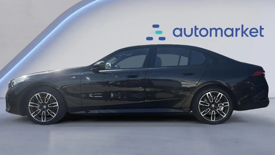 BMW Seria 5 520i mHEV M Sport aut