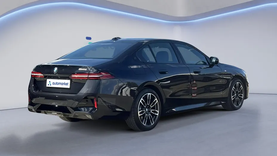 BMW Seria 5 520i mHEV M Sport aut