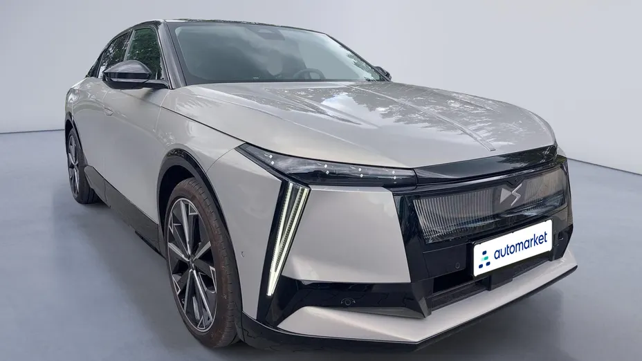 DS N°8 N°8 97.2kWh Long Range AWD Jules Verne