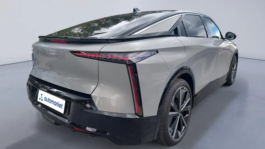 DS N°8 N°8 97.2kWh Long Range AWD Jules Verne