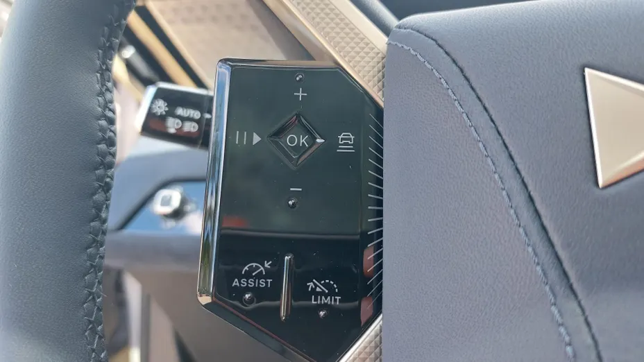 DS N°8 N°8 97.2kWh Long Range AWD Jules Verne