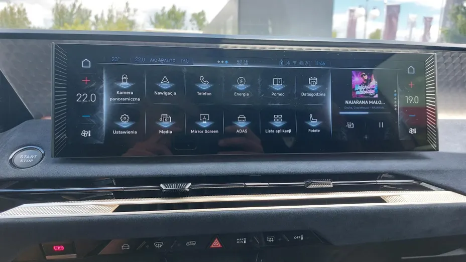 DS N°8 N°8 97.2kWh Long Range AWD Jules Verne