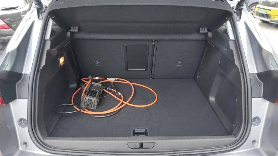 OPEL Grandland X Grandland Electric 73kWh Standard Range GSe 4x4