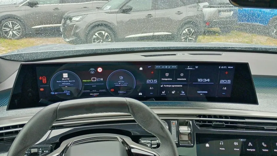 PEUGEOT 3008 e-3008 97kWh GT