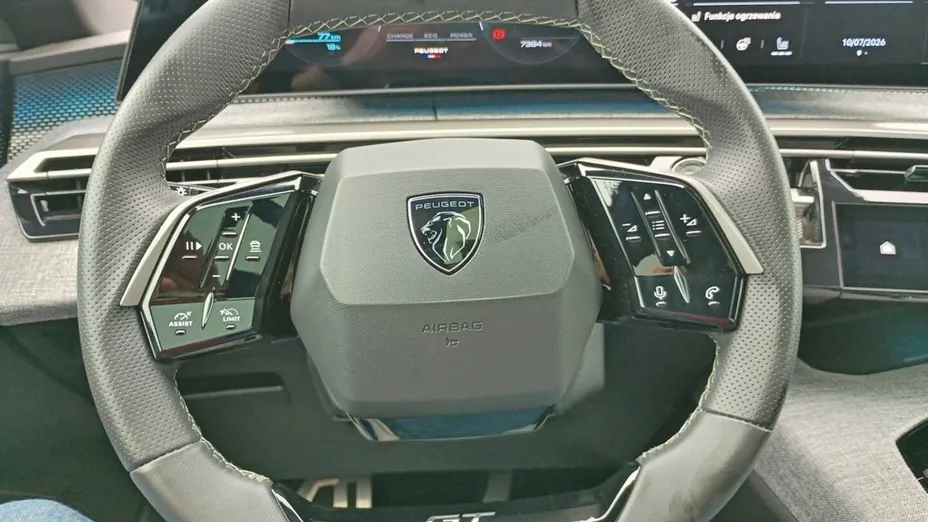 PEUGEOT 3008 e-3008 97kWh GT