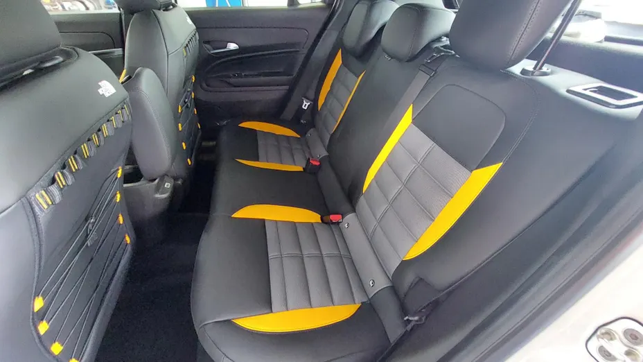 JEEP Avenger Avenger 1.2 T3 mHEV The North Face 4xe eDCT6 Nowy