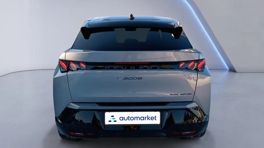 PEUGEOT 3008 e-3008 73kWh AWD Dual Motor Launch Edition