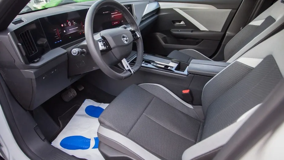 OPEL Astra Astra VI 1.6 T Plug-in Hybrid Edition