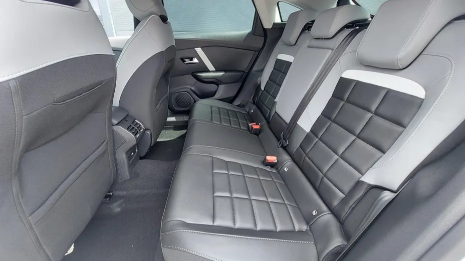 CITROEN C4 C4 1.2 mHEV Max eDCT6 Nowy