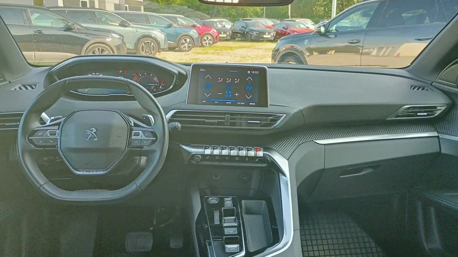 PEUGEOT 3008 3008 1.2 PureTech Allure Pack S&S EAT8