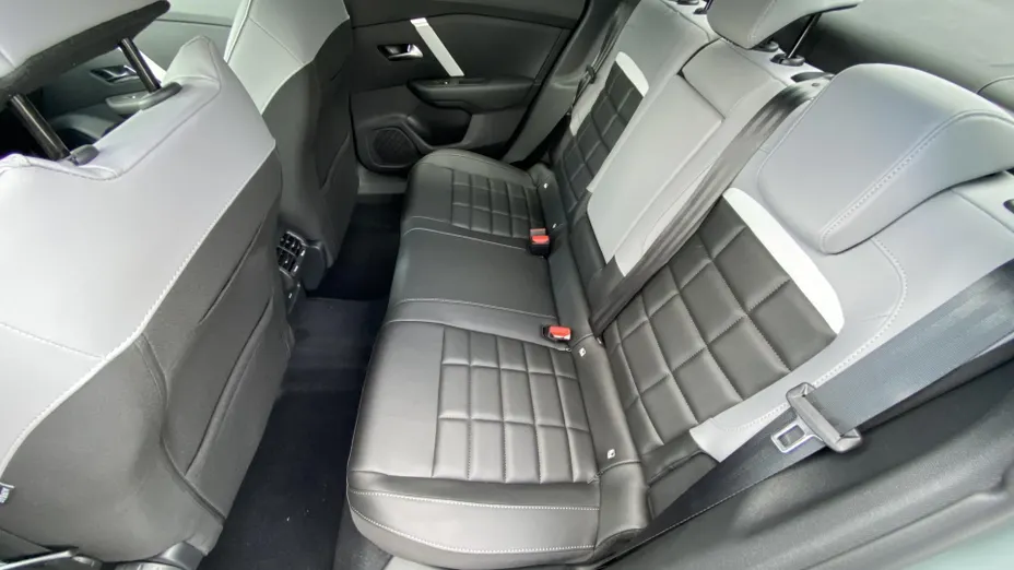 CITROEN C4 X C4 X 1.2 mHEV Max eDCT6 Nowy