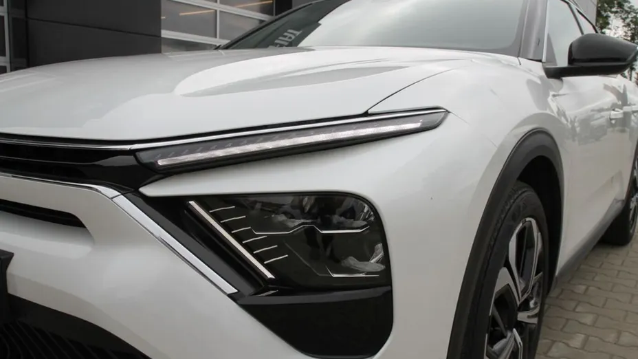CITROEN C5 X C5 X 1.2 PureTech Plus EAT8