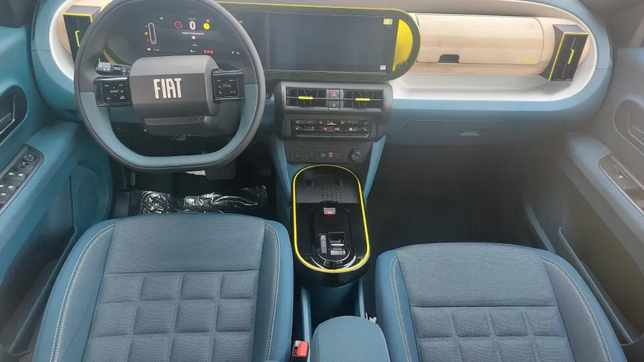 FIAT Grande Panda Grande Panda 1.2 mHEV La Prima eDCT Nowy