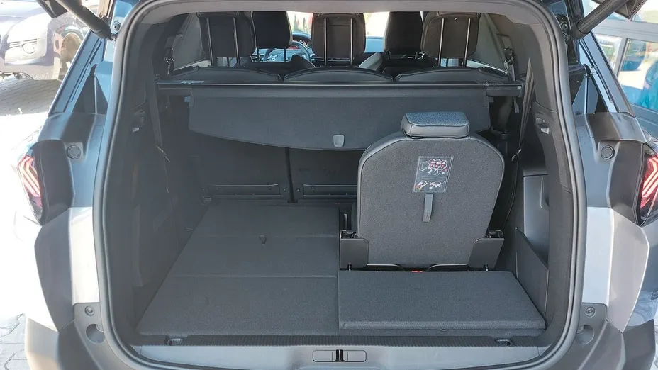 PEUGEOT 5008 5008 1.2 PureTech mHEV Allure Pack S&S e-DCS6