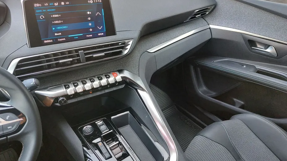 PEUGEOT 5008 5008 1.2 PureTech mHEV Allure Pack S&S e-DCS6