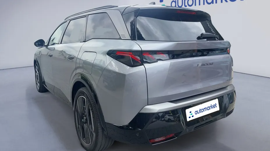PEUGEOT 5008 e-5008 73kWh AWD Dual Motor GT Exclusive