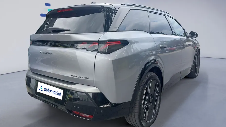 PEUGEOT 5008 e-5008 73kWh AWD Dual Motor GT Exclusive
