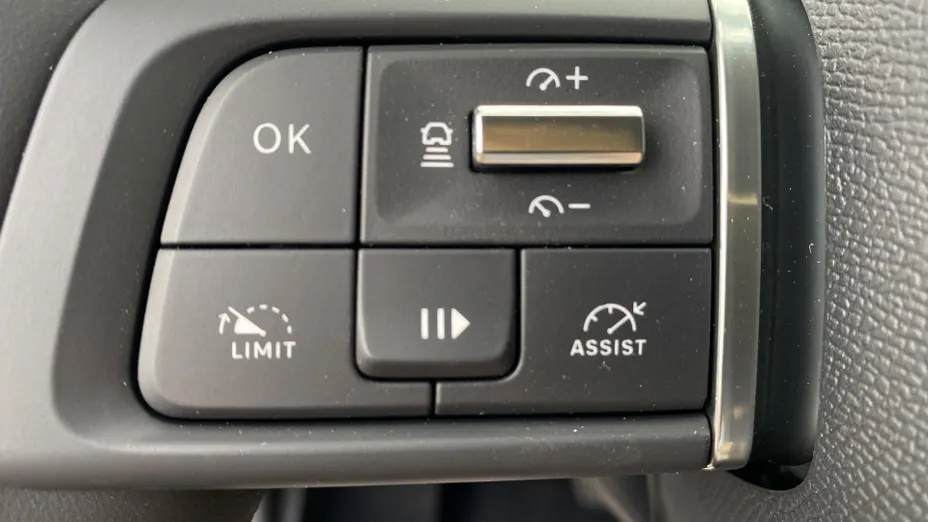 CITROEN C4 C4 1.2 mHEV Max eDCT6 Nowy