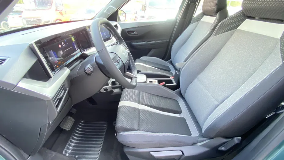 OPEL Frontera Frontera 1.2 T mHEV Edition eDTC6 Nowy