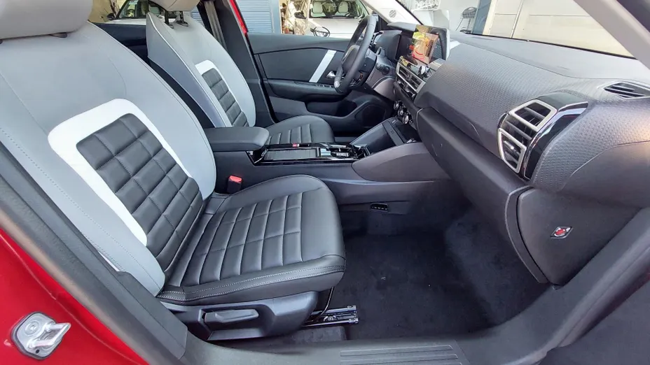 CITROEN C4 X C4 X 1.2 mHEV Max eDCT6 Nowy