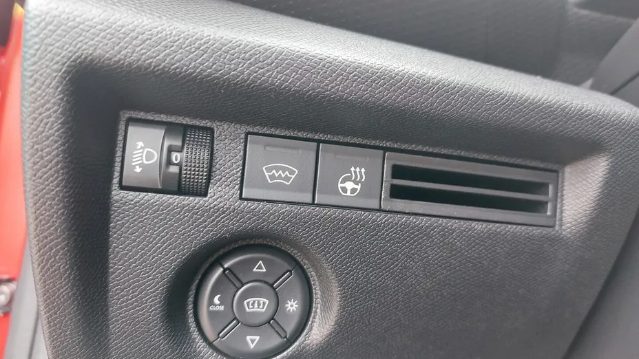 CITROEN C4 C4 1.2 PureTech Max S&S EAT8
