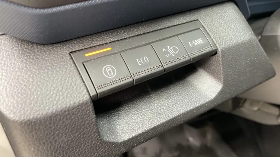 DACIA Duster Duster 1.6 Full Hybrid 140 Journey MMT