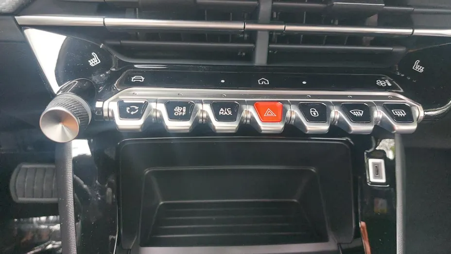PEUGEOT 2008 2008 PureTech mHEV Style e-DCS6 Nowy
