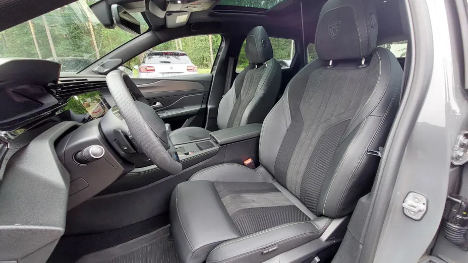 PEUGEOT 308 308 1.5 BlueHDi GT Exclusive S EAT8