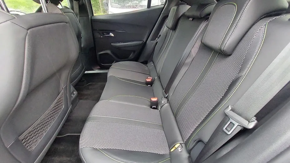 PEUGEOT 2008 2008 PureTech 130 GT S&S EAT8