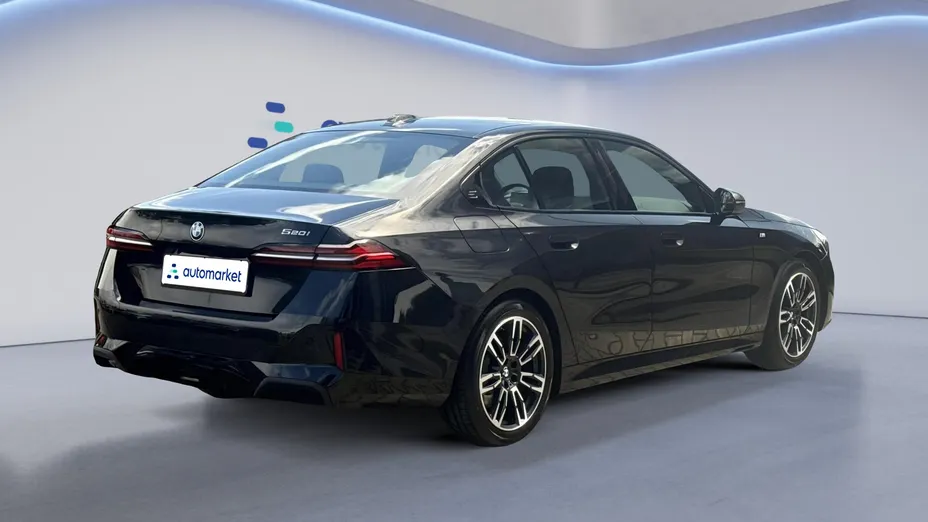 BMW Seria 5 520i mHEV M Sport aut