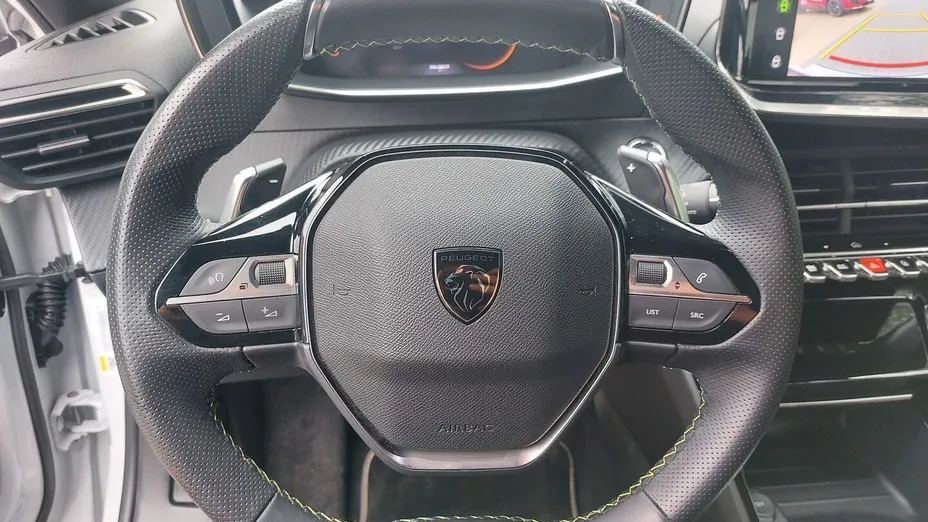 PEUGEOT 2008 2008 PureTech 130 GT S&S EAT8