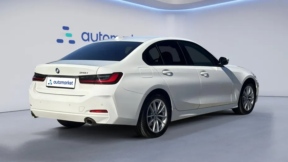 BMW Seria 3 318i sport-aut