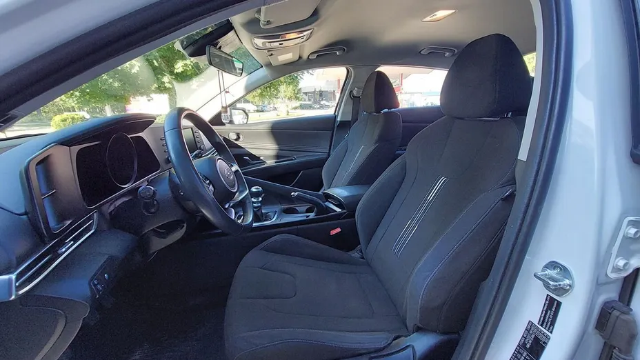 HYUNDAI Elantra Elantra 1.6 Smart
