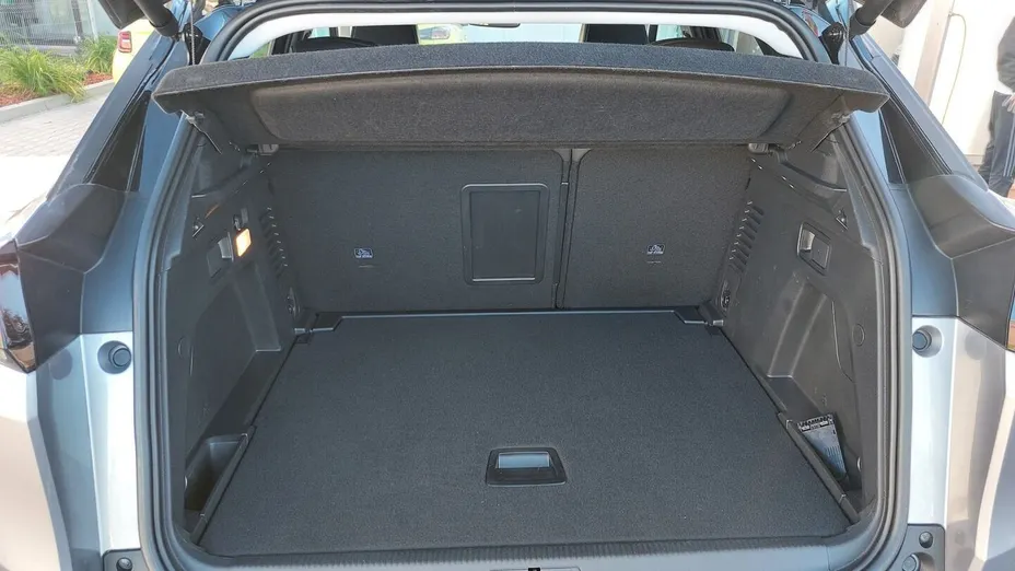 PEUGEOT 3008 3008 1.2 PureTech Allure Pack S&S EAT8