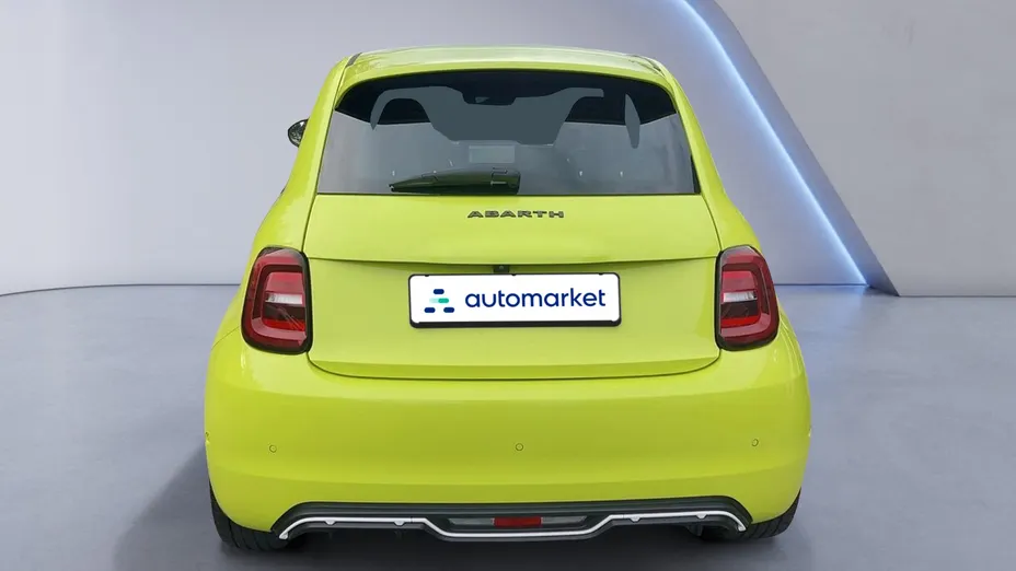 ABARTH 500 500Ce 37.8kWh Turismo