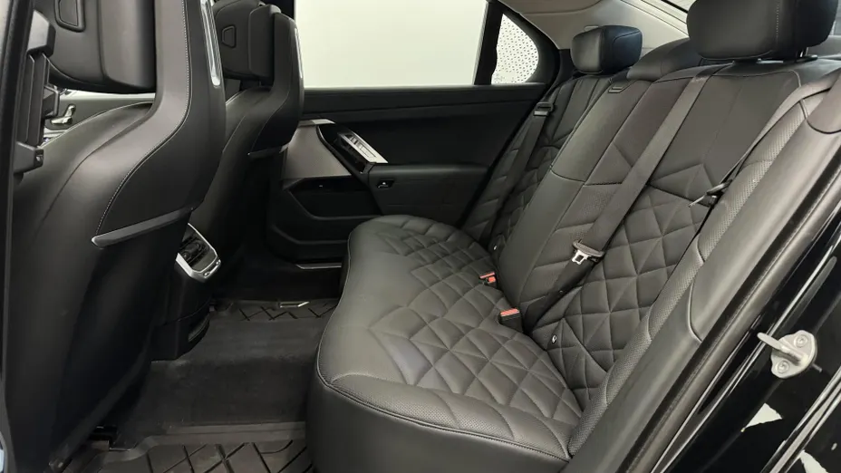 BMW Seria 7 740d xDrive mHEV sport-aut