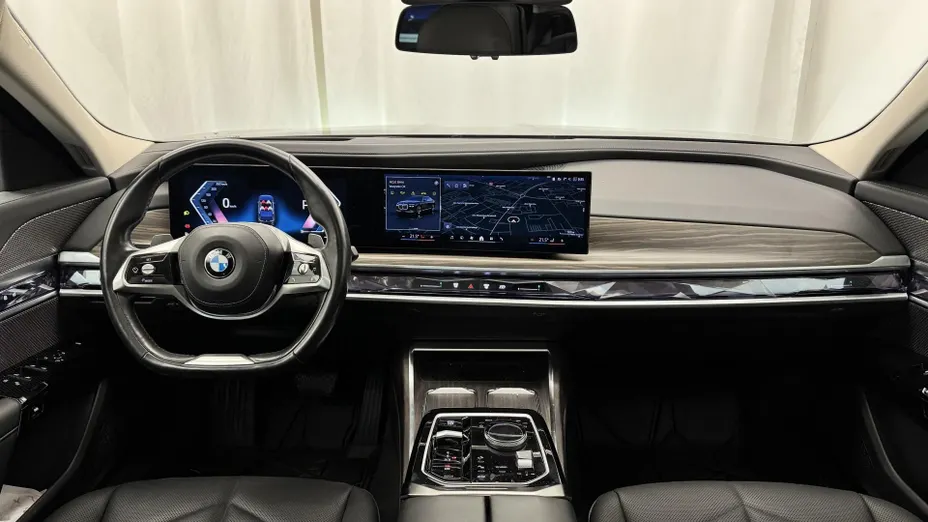 BMW Seria 7 740d xDrive mHEV sport-aut