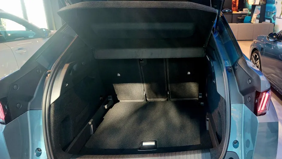 PEUGEOT 3008 3008 1.2 PureTech mHEV Allure e-DCS6 Nowy