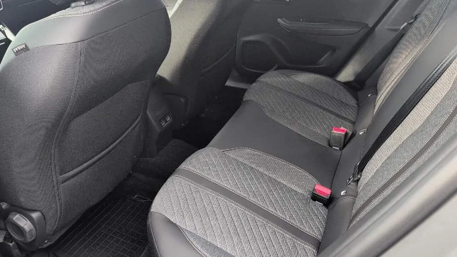 PEUGEOT 2008 2008 PureTech 130 Allure S&S EAT8