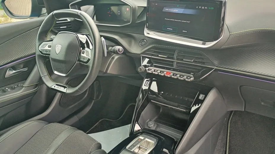 PEUGEOT 2008 2008 PureTech 130 GT S&S EAT8