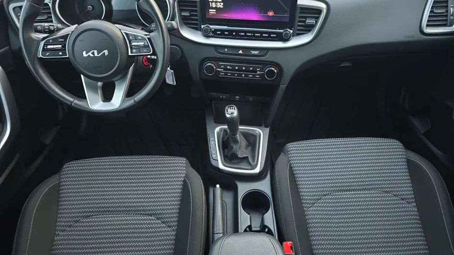 KIA Cee'd Ceed 1.5 T-GDI M