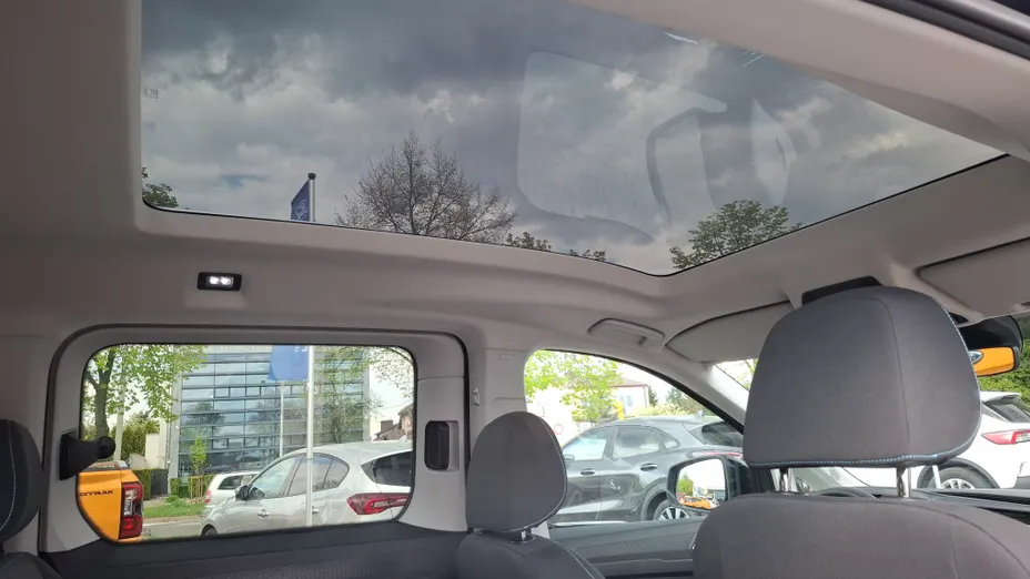 FORD Tourneo Connect Grand Tourneo Connect 2.0 EcoBlue Active aut