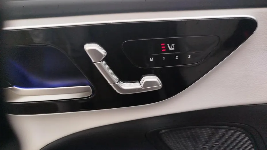 MERCEDES-BENZ C Klasa C 220 d mHEV 4-Matic AMG
