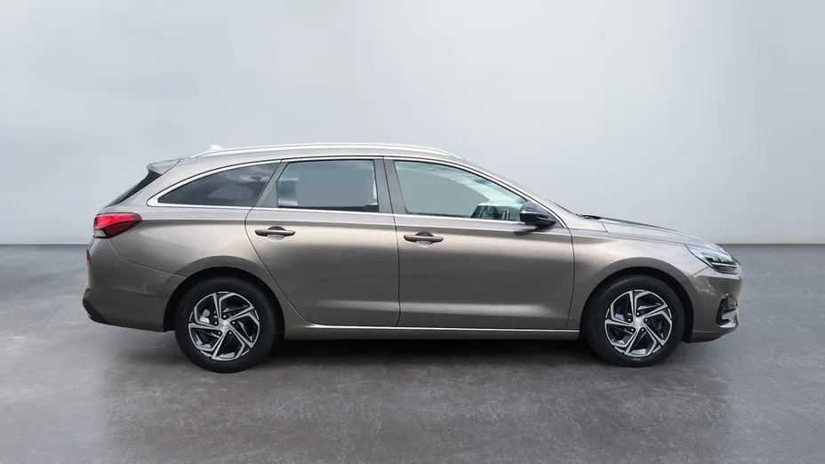 HYUNDAI i30 i30 1.0 T-GDI Smart